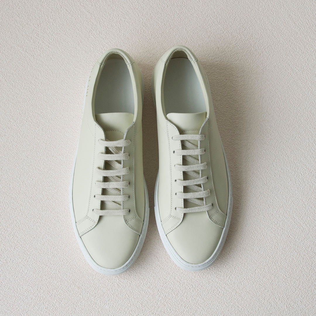 Minimalist Flat Lace-up Sneakers