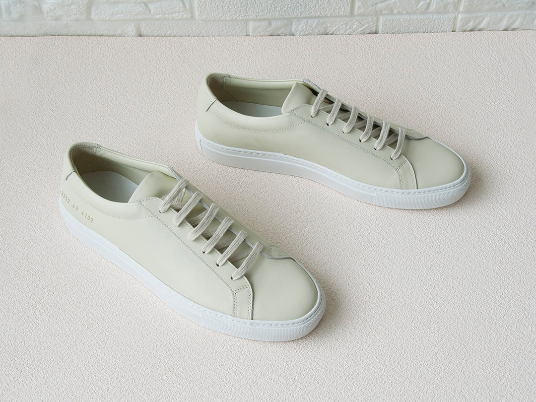 Minimalist Flat Lace-up Sneakers