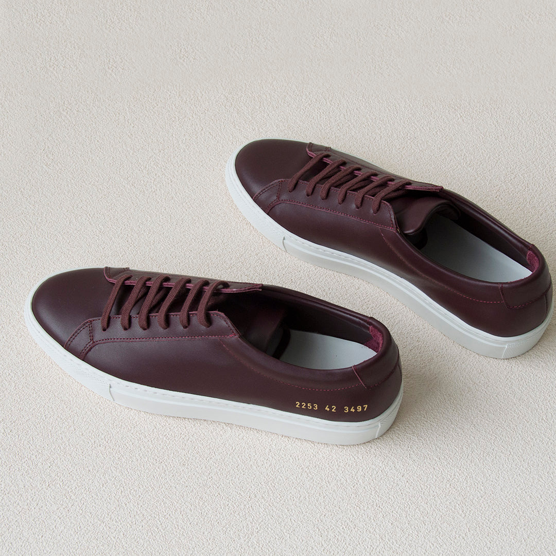 Minimalist Flat Lace-up Sneakers