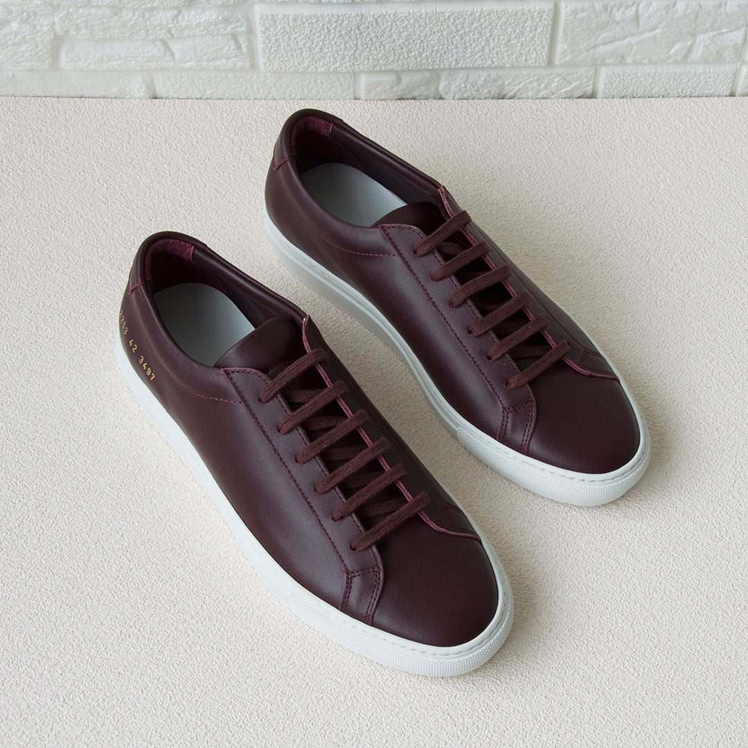 Minimalist Flat Lace-up Sneakers