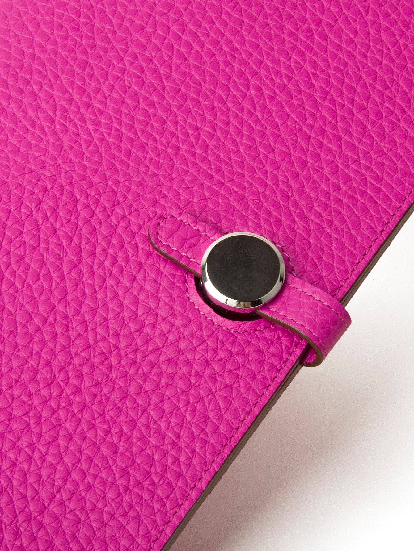 Fashion Magnolia Togo Calfskin Long Wallet Women Passport Holder