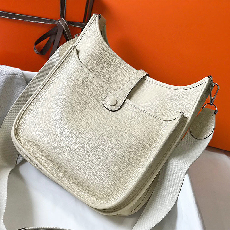 Hermes Evelyne III PM size, Women's Fashion, Bags & Wallets, Cross-body  Bags on Carousell