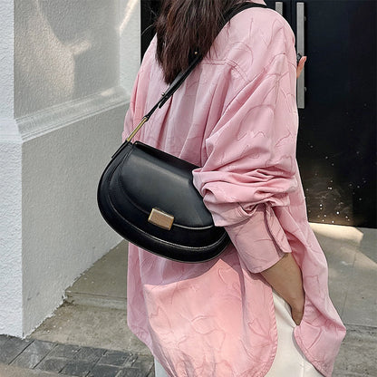 Trendy Saddle Shoulder Bags Women