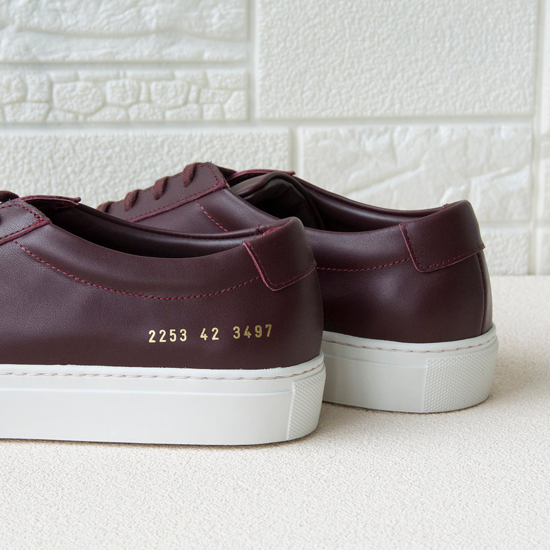 Minimalist Flat Lace-up Sneakers