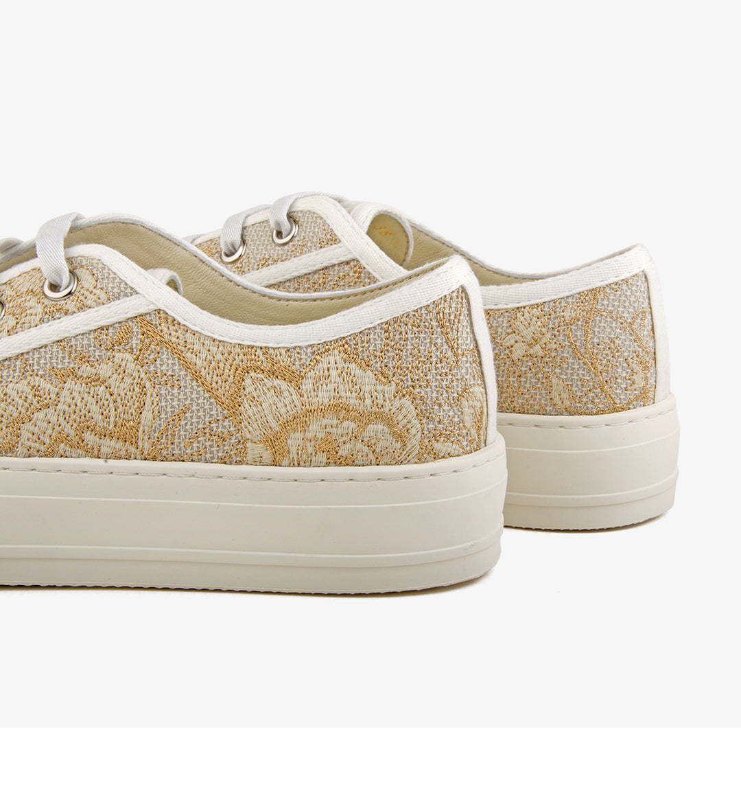 Gold Floras Embroidery Pattern Flat Shoes